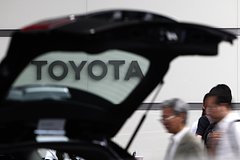 Toyota провела тайные переговоры с бывшими автодилерами из России. Предпринимателей заставили подписать бумаги о неразглашении