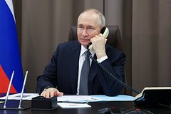 Путин и Трамп провели телефонные переговоры